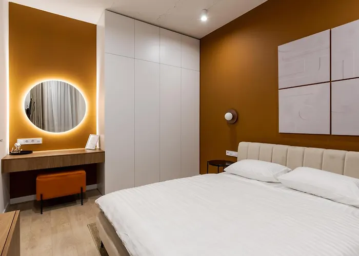 Forum アパートホテル 4*