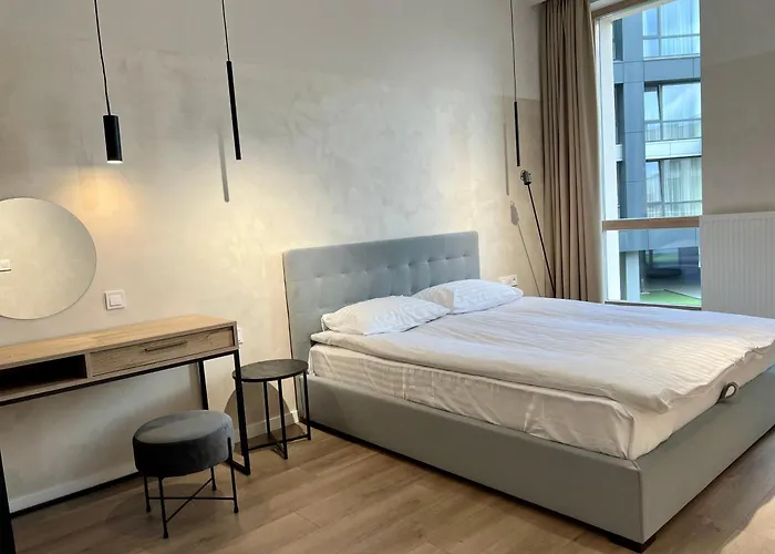 アパートホテル Forum 4*